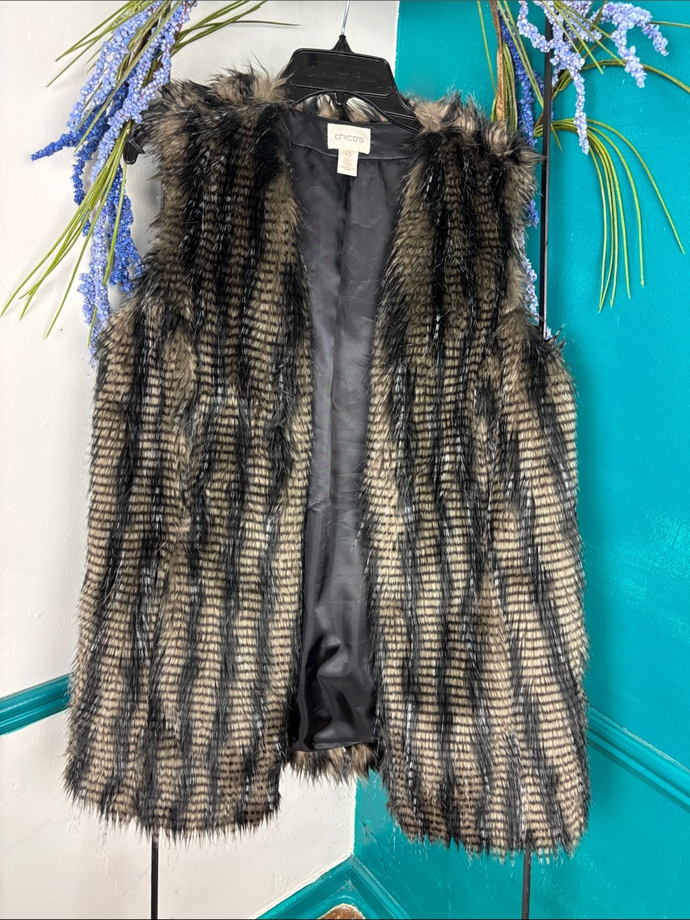 Chico's Black and Brown Faux Fur Sleeveless Vest